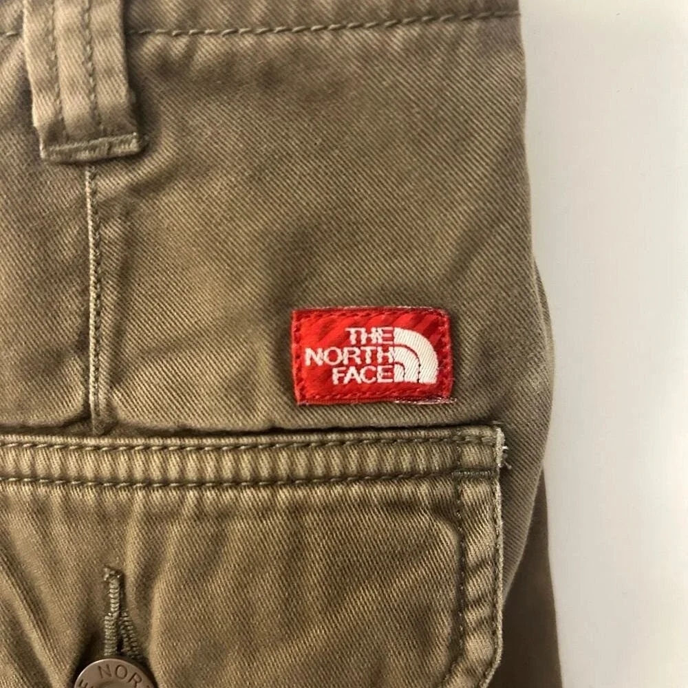 The North Face Dark Brown Washed Cargo Outdoor Hiking Shorts Men's Size 34‎